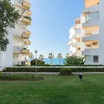 Tgh/ Marbella Beachfront And Center