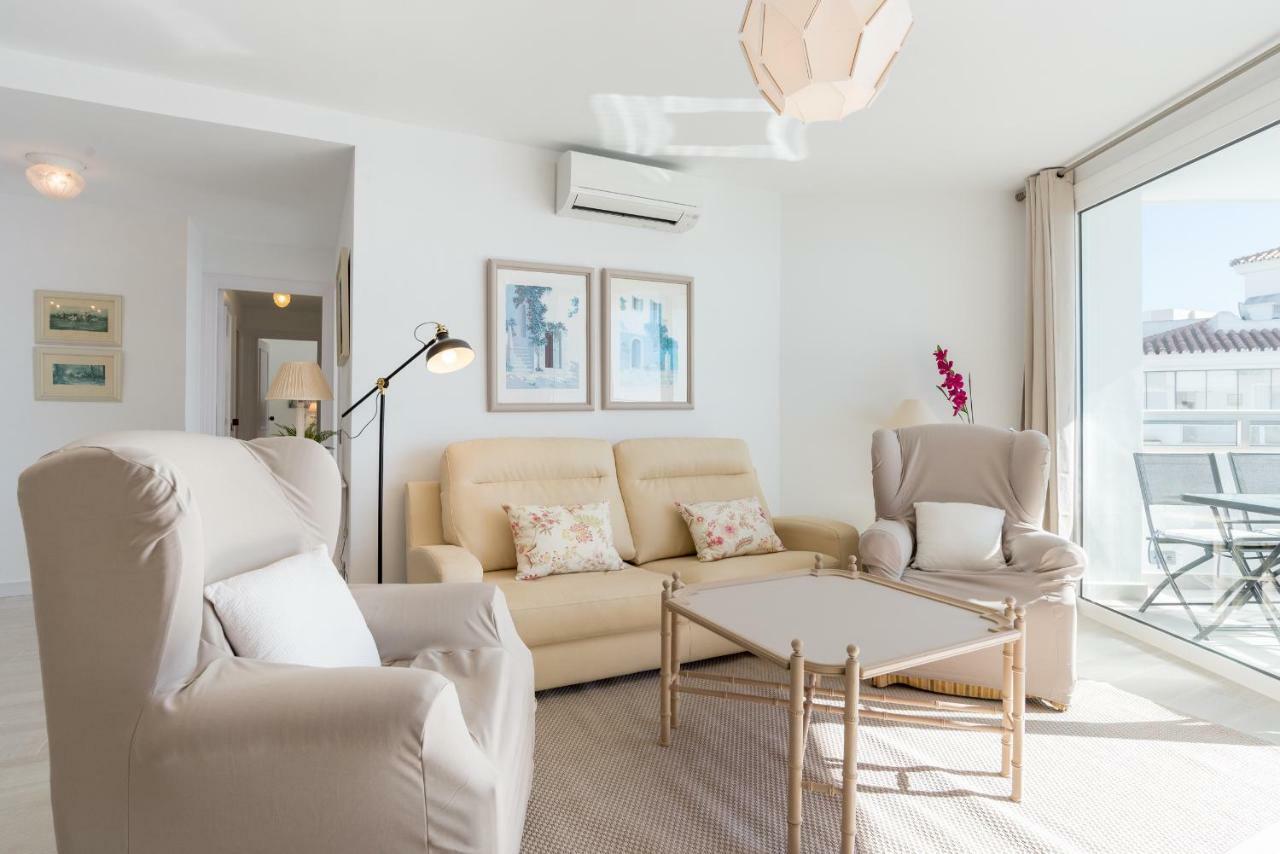 Tgh/ Beachfront And Center Apartemen *